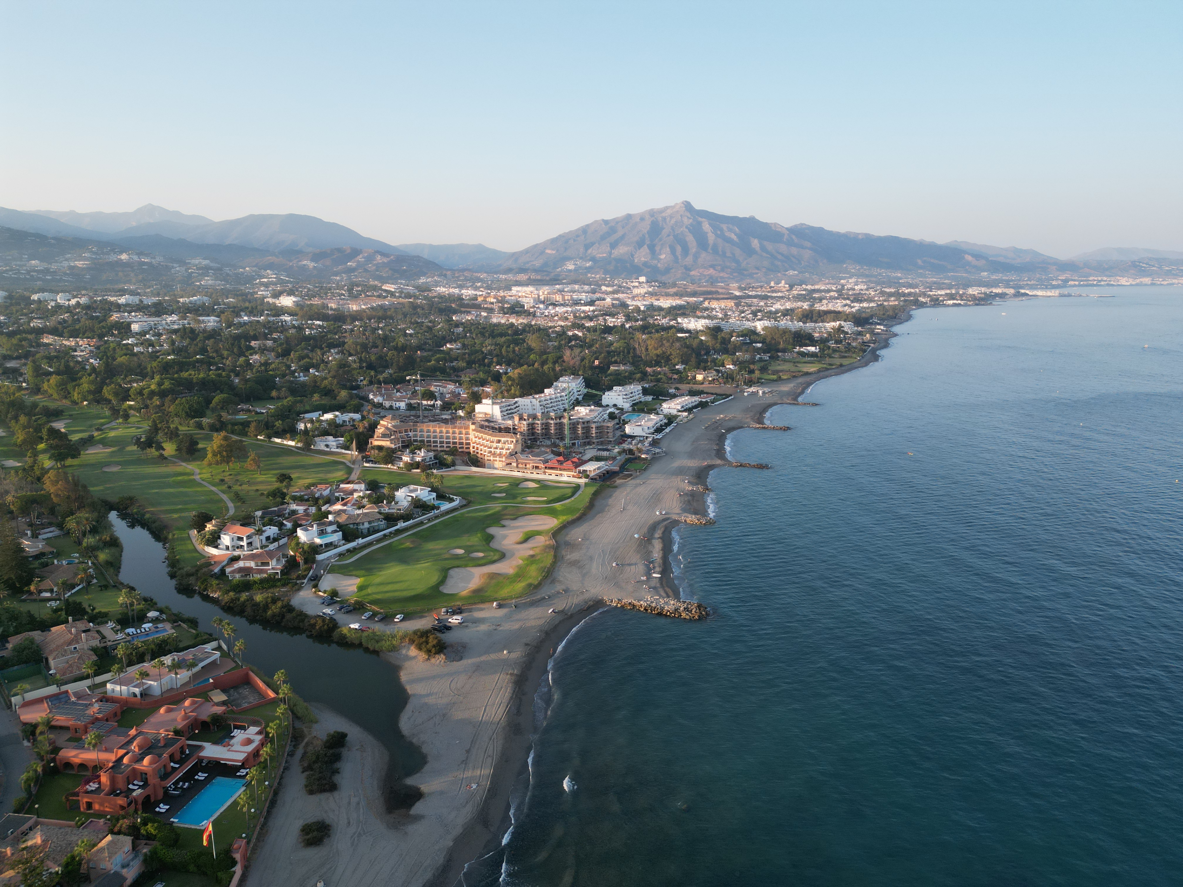 Piloto de drone Marbella - Videografía profesional Costa del Sol