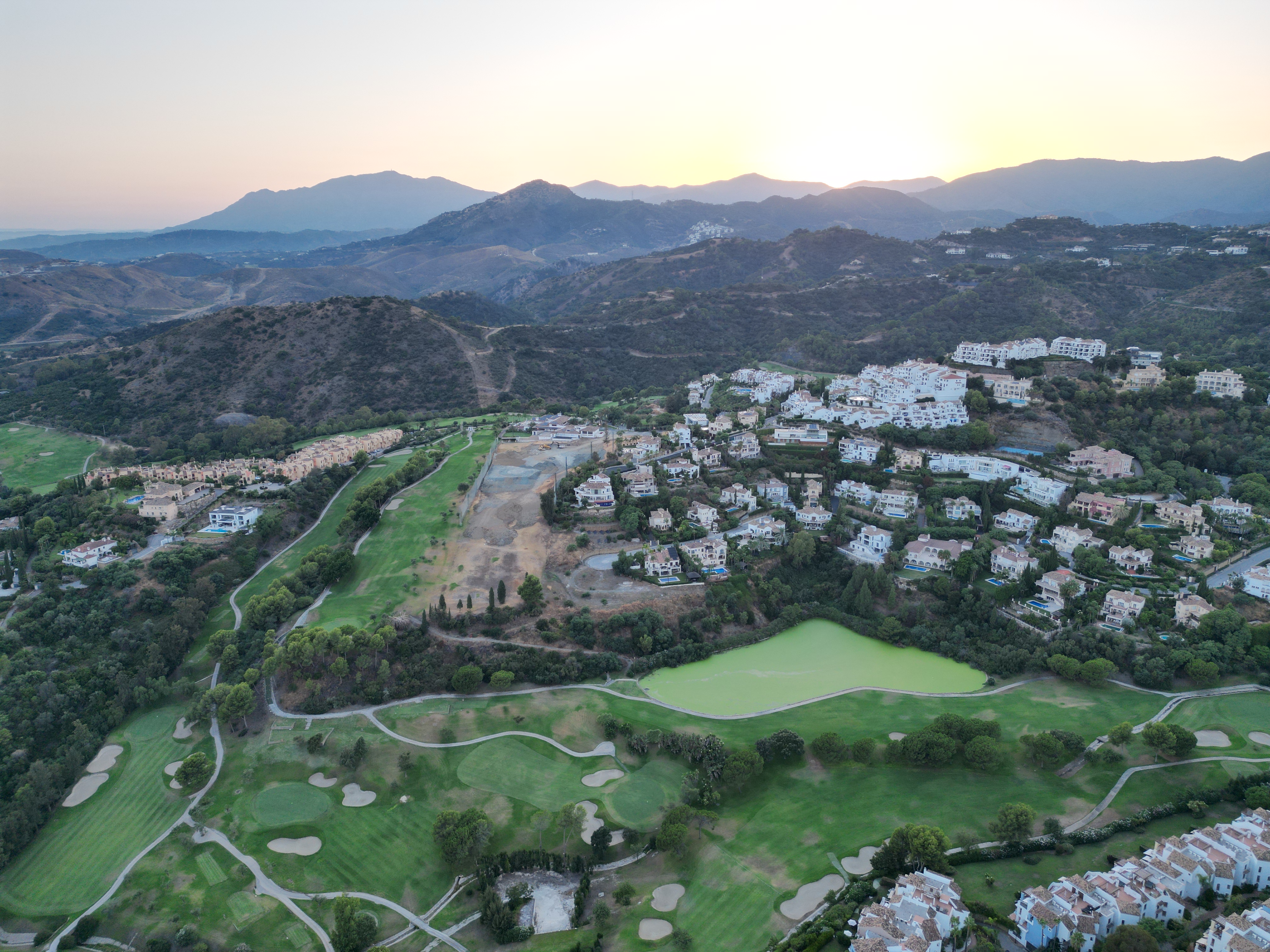 Fotografía aérea campo de golf Marbella Costa del Sol